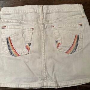 Used white mini skirt